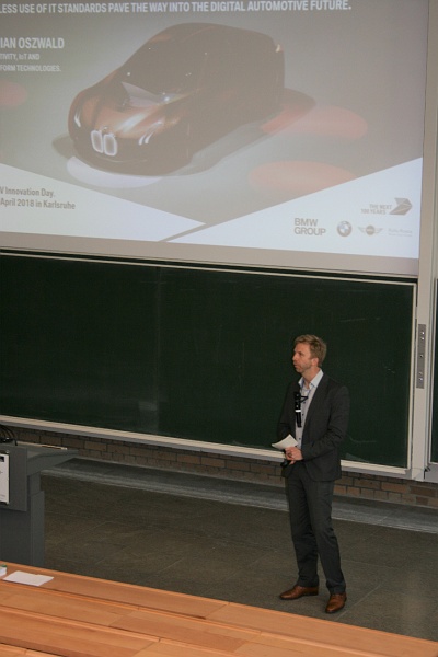 20180427_Innovation Day 2018_085.JPG - Florian Oszwald (BMW): Enabling connected mobility with an innovative e/e-architecture